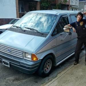 Meet your Posher, Alicia